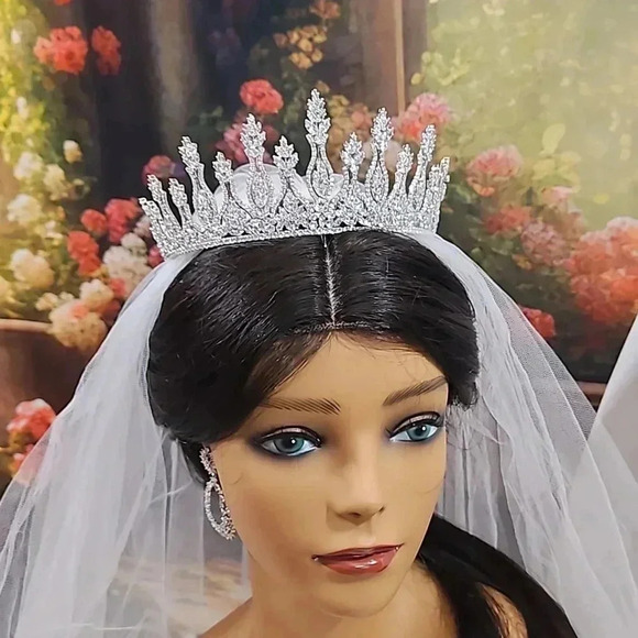 All that Bling is a Unique One-Of-A-Kind Bridal Package - Picture 3 of 17